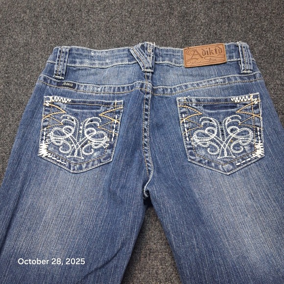 Adiktd Embroidered Jeans Womens Size 4 / 28 Blue Bootcut Mid Low Rise - Picture 6 of 16
